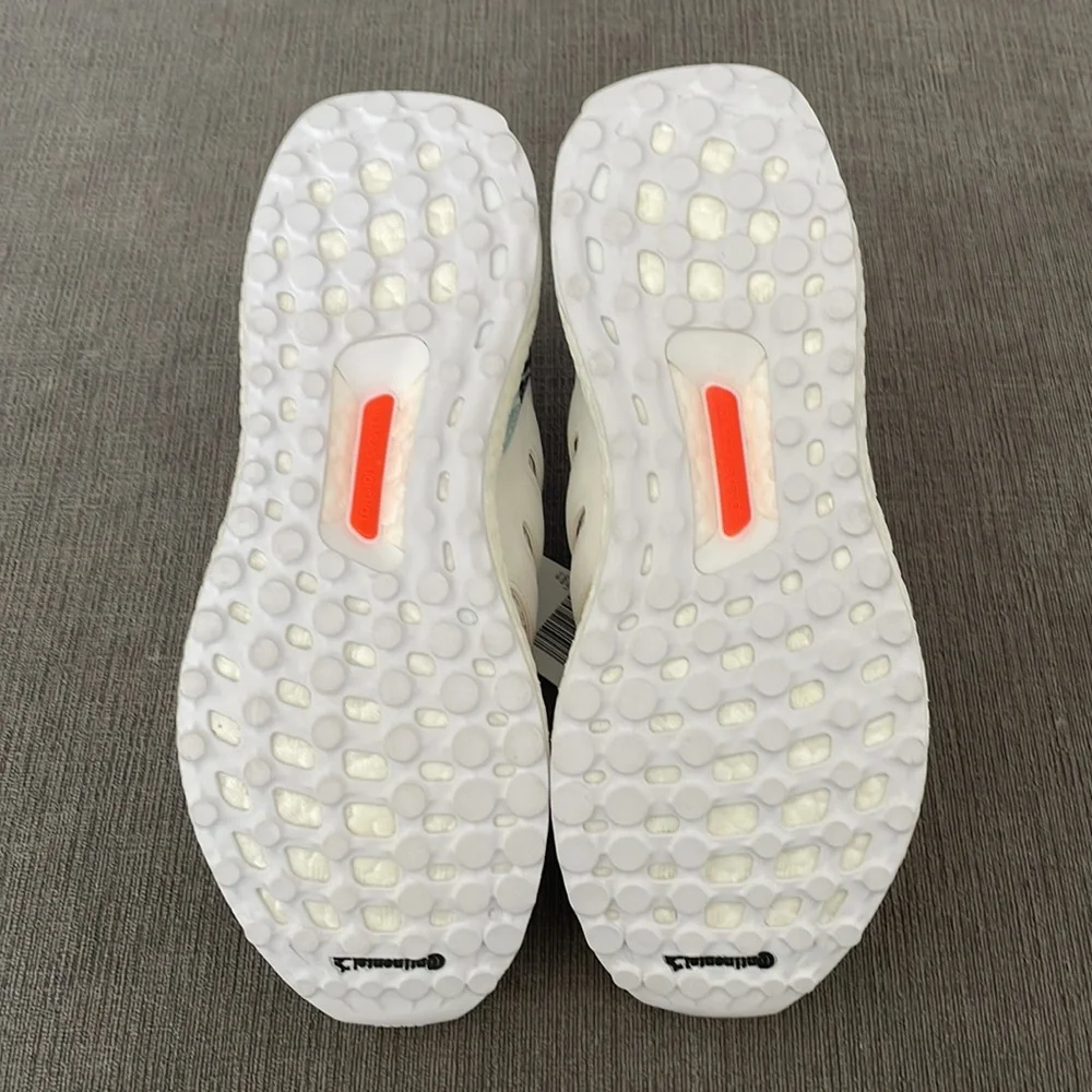 ❌SOLD❌ NWT adidas ultra boost 🔥 - Picture 7 of 7